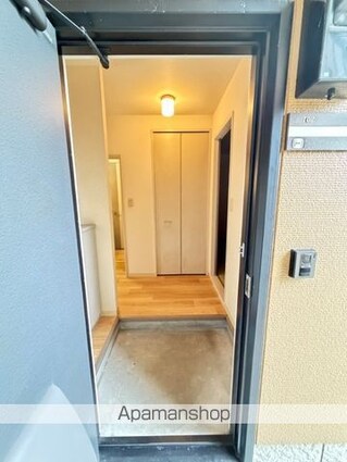 メゾン・ソレイユ　Ａ棟[2K/42.7m2]の玄関