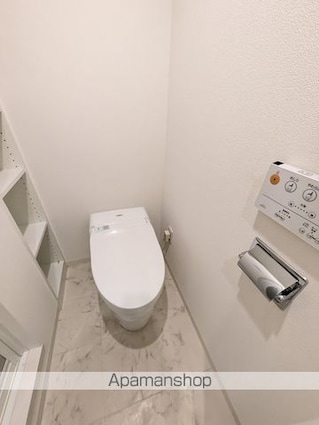 ソサエティ新中野[1R/16.68m2]のトイレ