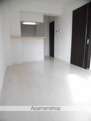 ＩＶＹ　ＳＱＵＡＲＥ[1LDK/41m2]のリビング・居間