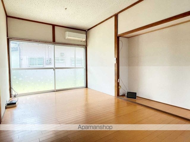 粂田様貸家の内装写真