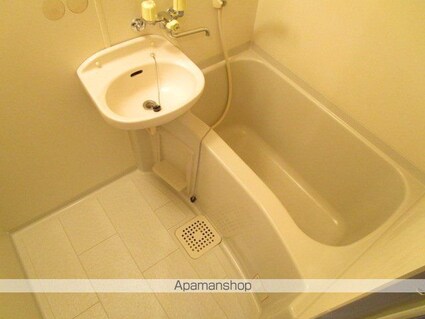 コート５[1K/20.25m2]のバス