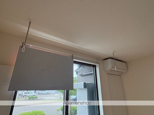 ブラン荒井B棟の内装写真