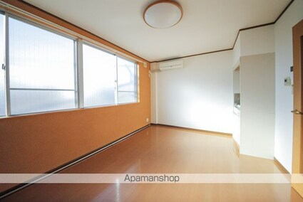 ＫＴビル[1R/22.5m2]のリビング・居間