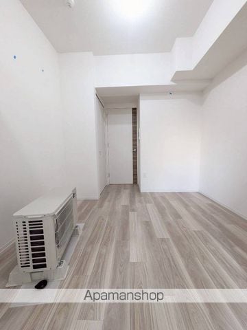 セレニテ東梅田アリエの内装写真