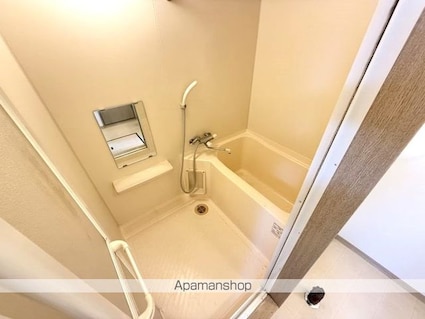 ルーヴルやまとⅡ[1LDK/44.71m2]のバス