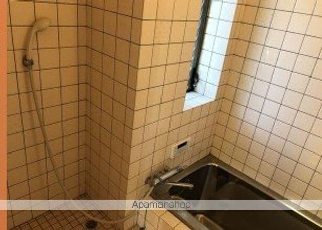 和歌山市 2階建 築38年の内装写真