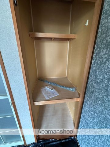 プレジール高田IIの内装写真