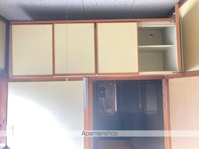 平塚市 1階建 築55年の内装写真