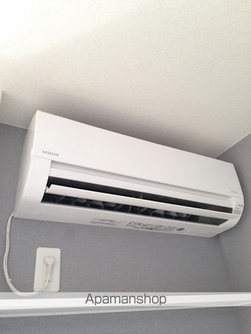ジェラトーニKの内装写真