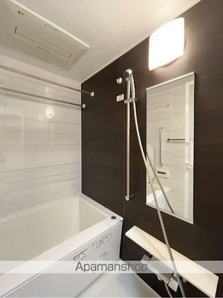 セントラルプレイス新宿御苑前[1K/25.69m2]のバス