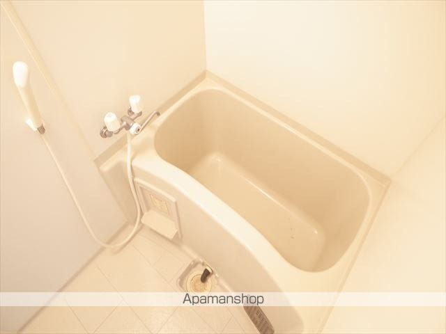 アンプルールフェールKANAMEの内装写真