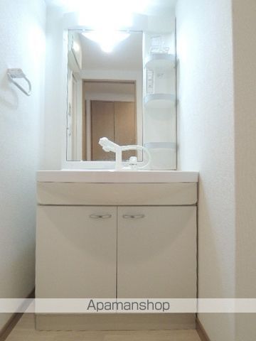 オーキッドレジデンス上呉服の内装写真