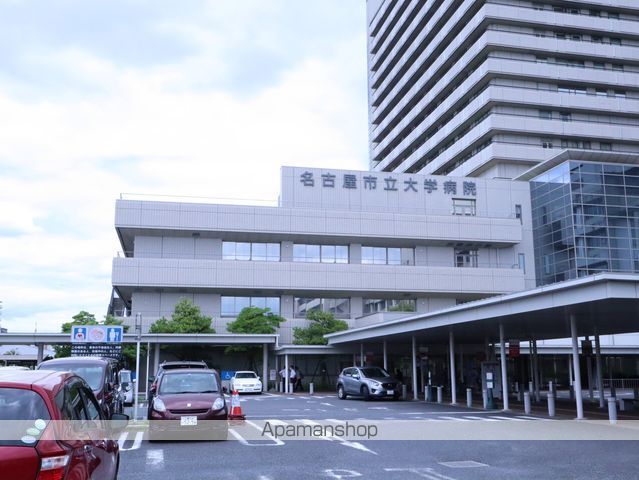 プレサンスレイズ桜山WESTの周辺写真