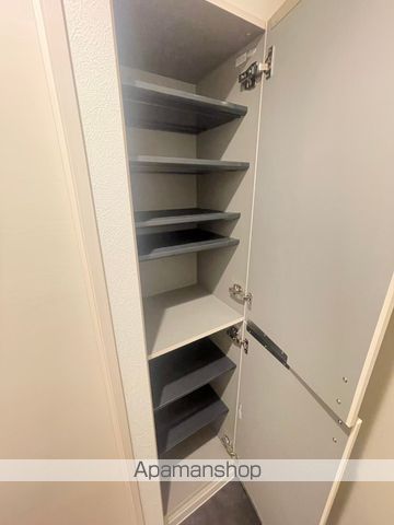 グランラヴィーヌ八軒の内装写真