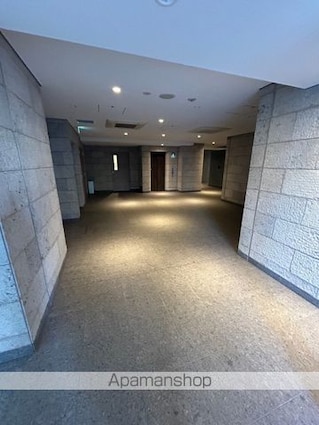 東京都渋谷区富ヶ谷２丁目[1LDK/34.5m2]のロビー