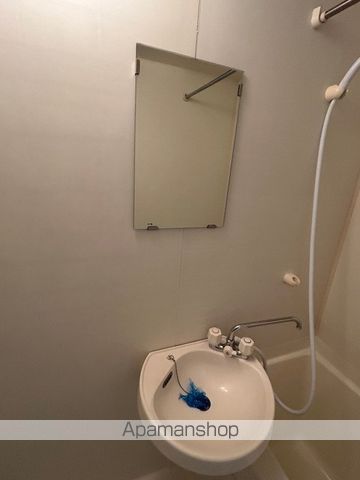 SURPLUSはざまの内装写真