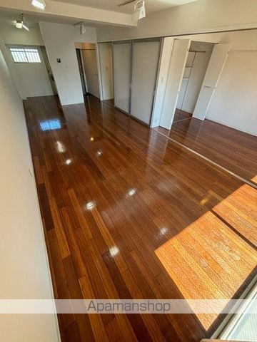 アパートメントK’S福島の内装写真