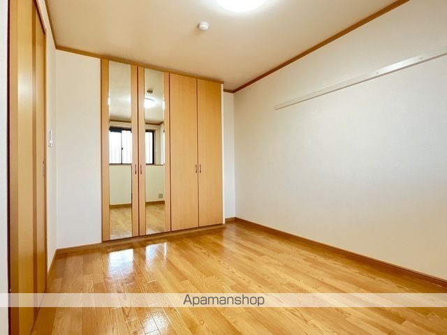 ミラーアイランドGIの内装写真