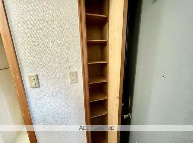 千謡ハイツの内装写真