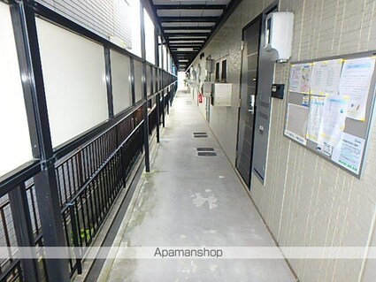 アヴェニュー小松寺　Ａ[1R/35.1m2]のエントランス