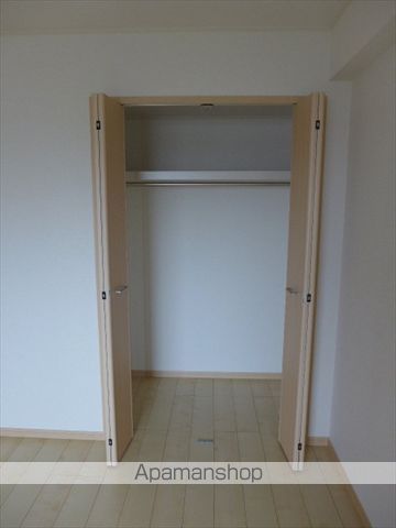 ガーデンヒルズ上ノ山1の内装写真