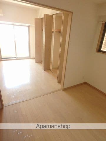 ASVERUMEDAWESTの内装写真