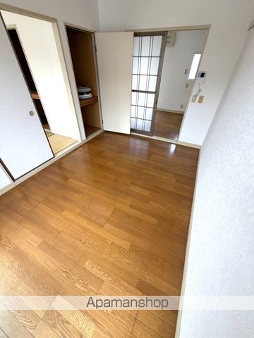 フローラル木花台2棟の内装写真