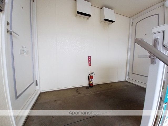 フレグランスAKの内装写真