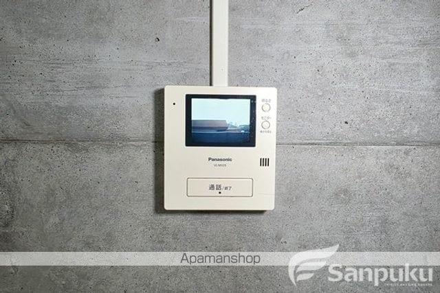 EAU DE SOURCEの内装写真