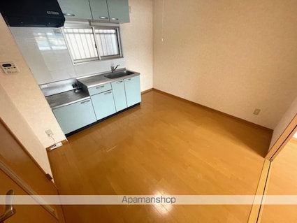 滋賀県大津市桜野町２丁目[2DK/44.45m2]のリビング・居間