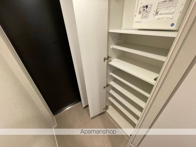 シーズンフラッツ本郷の内装写真