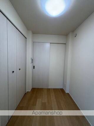 東京都世田谷区松原１丁目[1LDK/30.95m2]の内装3