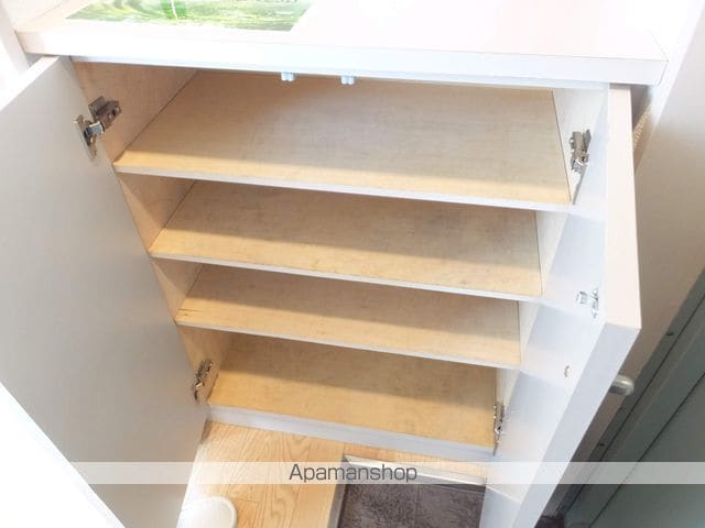 ヒルクレスト栄通の内装写真