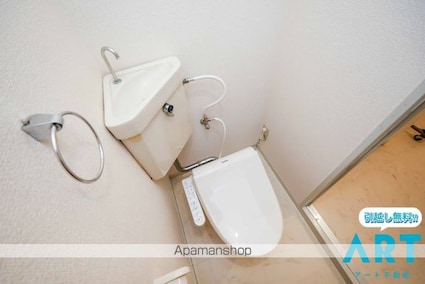 ファミール三好　Ｂ棟[3DK/52.32m2]のトイレ