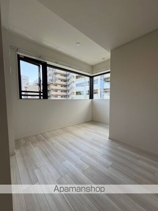 東京都新宿区百人町３丁目[2LDK/60.08m2]の内装3