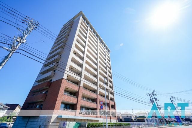 レベウェル三愛