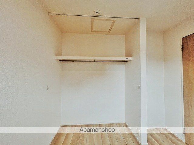 ヴェッセルの内装写真