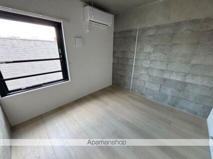 Ｄｅｃｏｒ　Ｂｌｏｃｃｏ　Ｏｙａｍａ　Ｄｕｅ[1K/15.64m2]のリビング・居間