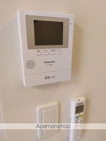 フレール 達の内装写真