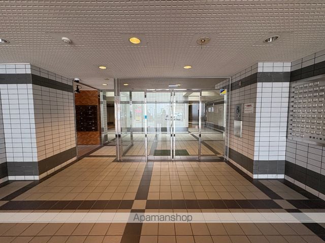 ダイアパレス住道SSの玄関写真