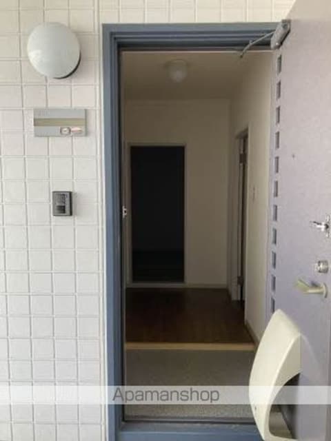 和歌山県和歌山市小雑賀２丁目[3DK/50.9m2]の玄関