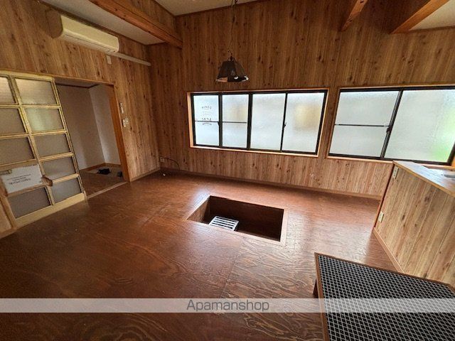 detached 福島県福島市飯野町字南小平3-2

地図を見る