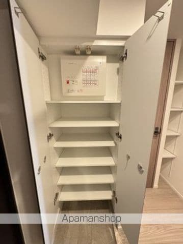 コンシェリア町屋の内装写真