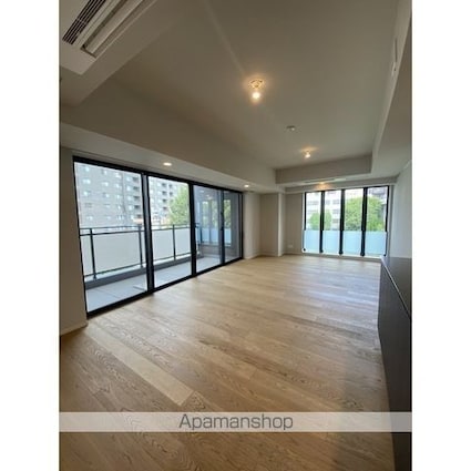 ザ・パークハウス千代田六番町[3LDK/105.94m2]のリビング・居間