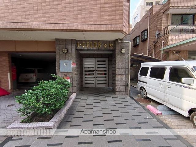 アイセレブ薬院の玄関写真