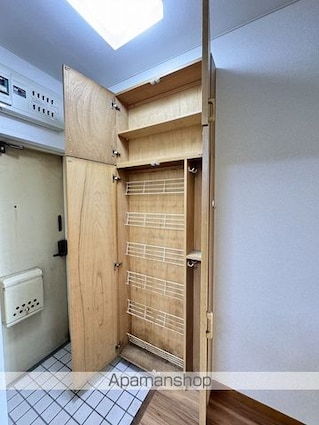 マンショングリーン立川[3LDK/69.4m2]の内装2