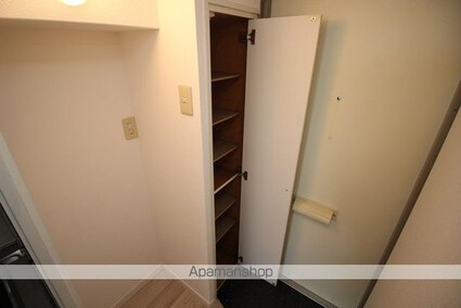 青森県青森市合浦２丁目[1R/19.83m2]の内装2