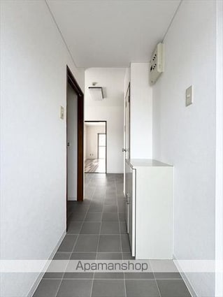 プティボワ[1DK/32.57m2]の玄関