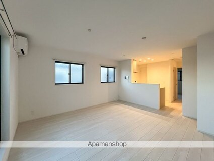 Ｋｏｌｅｔ片倉１２[2SLDK/83.21m2]のリビング・居間