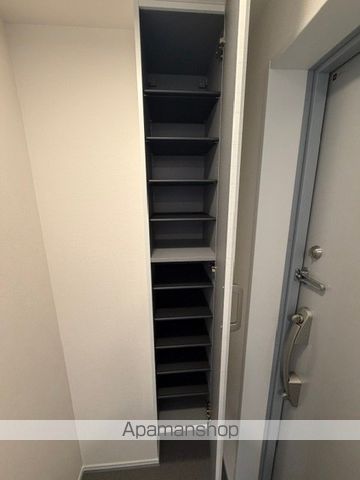 OPーTION YAYOICHOの内装写真